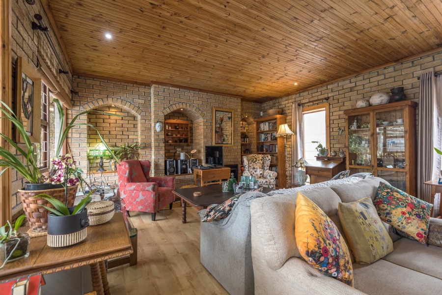 6 Bedroom Property for Sale in Tijgerhof Western Cape